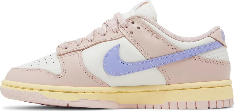 NIKE DUNK LOW 'PINK OXFORD' (Women)