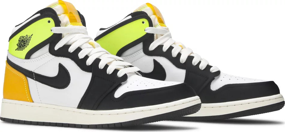 AIR JORDAN 1 RETRO HIGH OG 'VOLT GOLD' (GS)