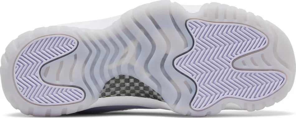 AIR JORDAN 11 RETRO LOW 'PURE VIOLET' (Women)