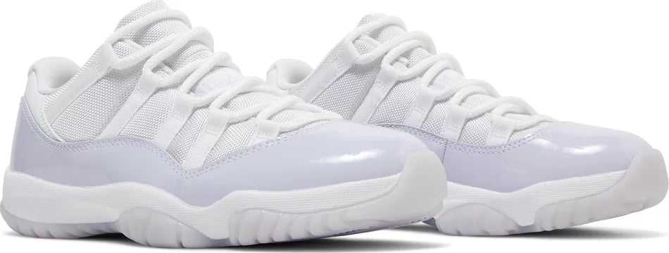 AIR JORDAN 11 RETRO LOW 'PURE VIOLET' (Women)