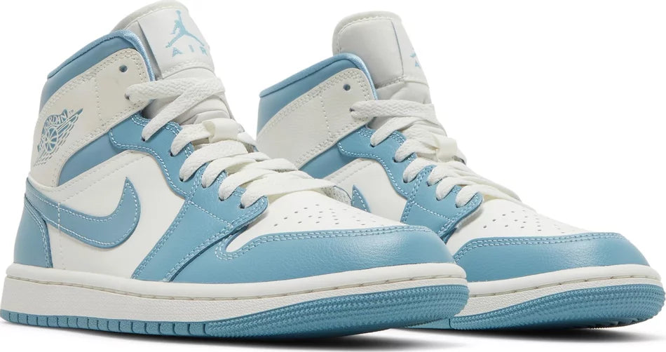 AIR JORDAN 1 MID 'UNC' (Women)