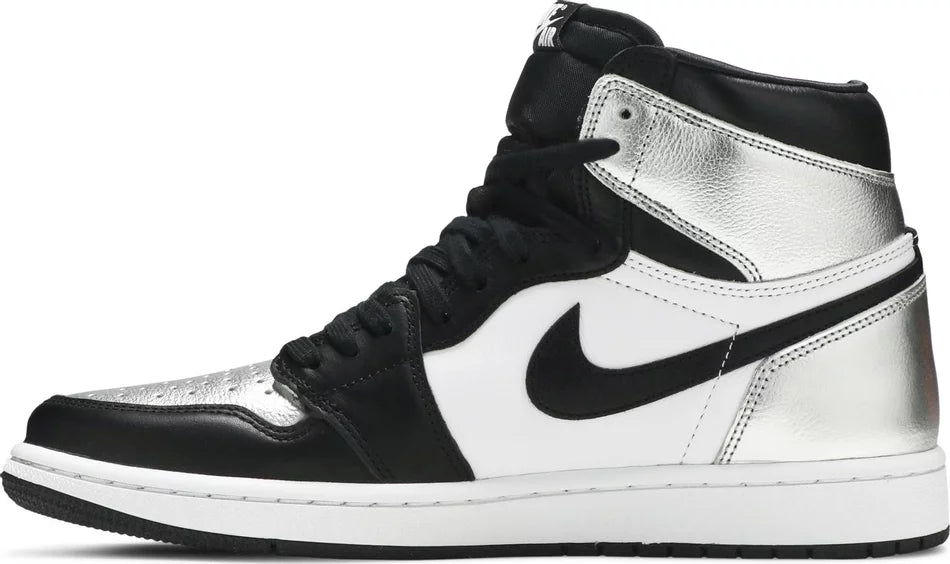 AIR JORDAN 1 RETRO HIGH OG 'SILVER TOE' (Women)