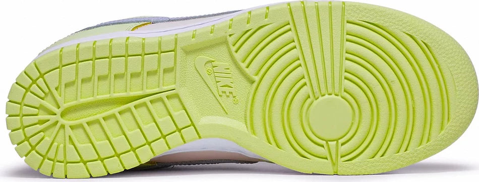 NIKE DUNK LOW 'LIME ICE' (Women)