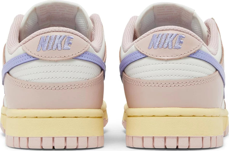 NIKE DUNK LOW 'PINK OXFORD' (Women)