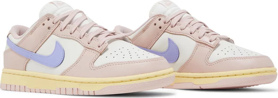 NIKE DUNK LOW 'PINK OXFORD' (Women)