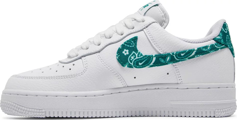 NIKE AIR FORCE 1 '07 ESSENTIALS 'GREEN PAISLEY' (Women)