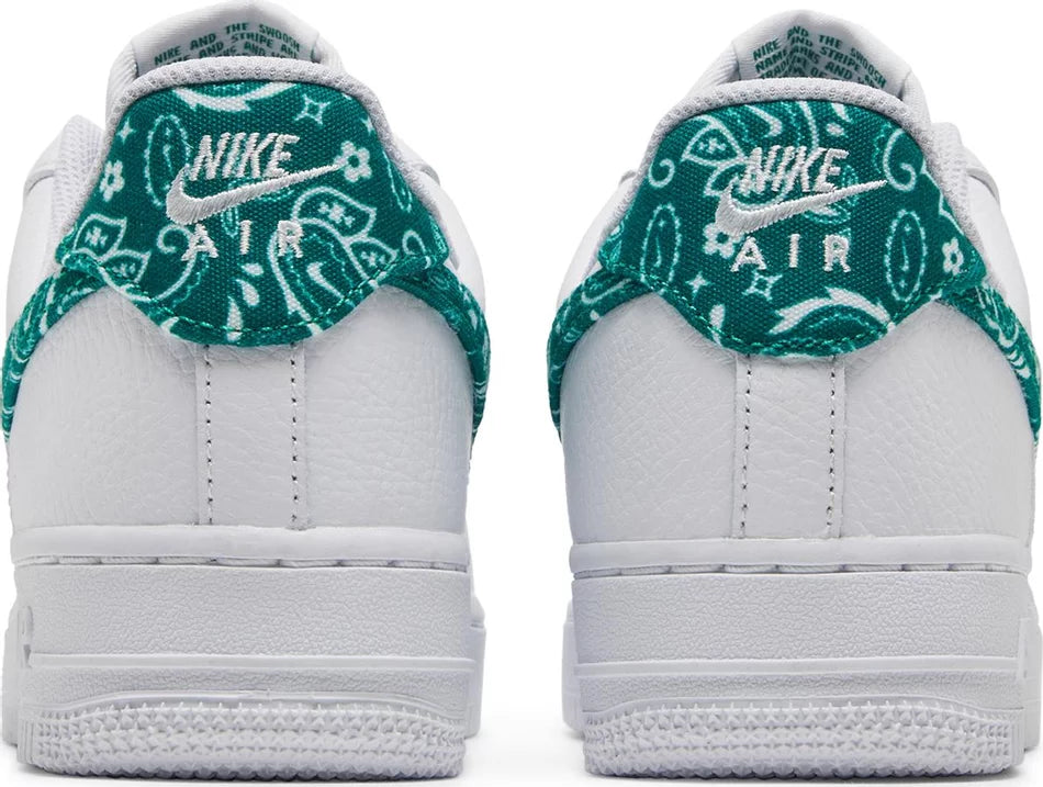 NIKE AIR FORCE 1 '07 ESSENTIALS 'GREEN PAISLEY' (Women)