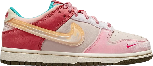 NIKE DUNK LOW X SOCIAL STATUS 'STRAWBERRY MILK' (PS)