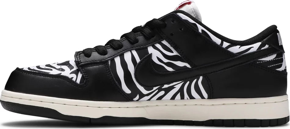 NIKE SB DUNK LOW QUARTERSNACKS ZEBRA (Men)