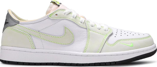 AIR JORDAN 1 LOW OG 'GHOST GREEN' (Men)