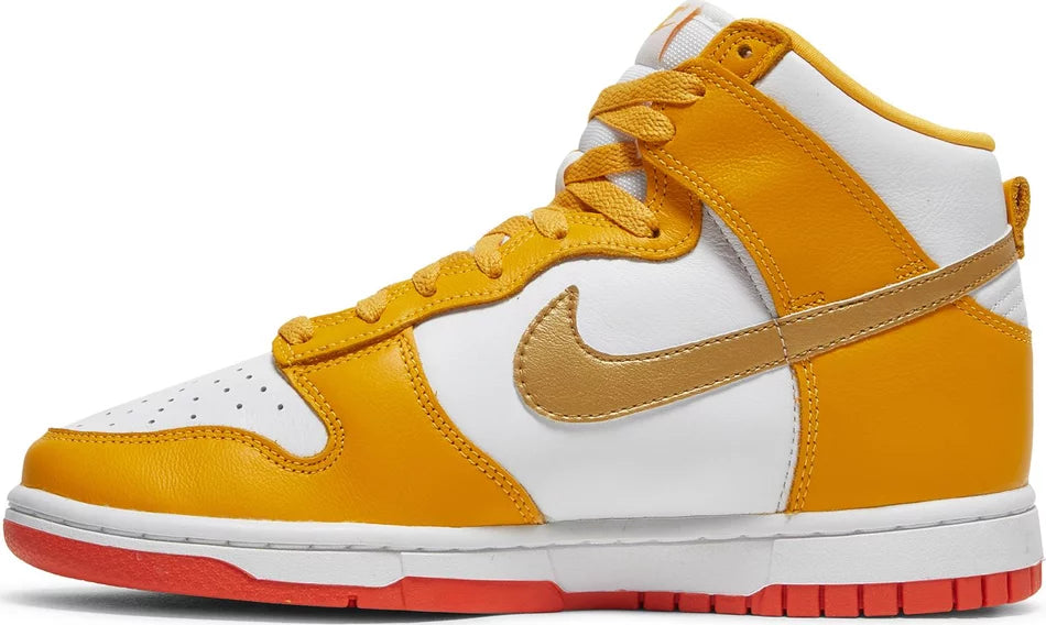 NIKE DUNK HIGH 'UNIVERSITY GOLD' (Women)