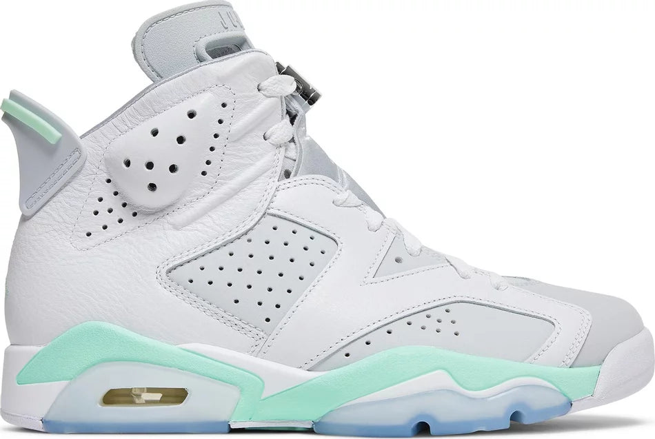 AIR JORDAN 6 RETRO 'MINT FOAM' (Women)