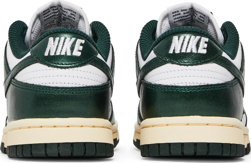 NIKE DUNK LOW 'VINTAGE GREEN' (Women)