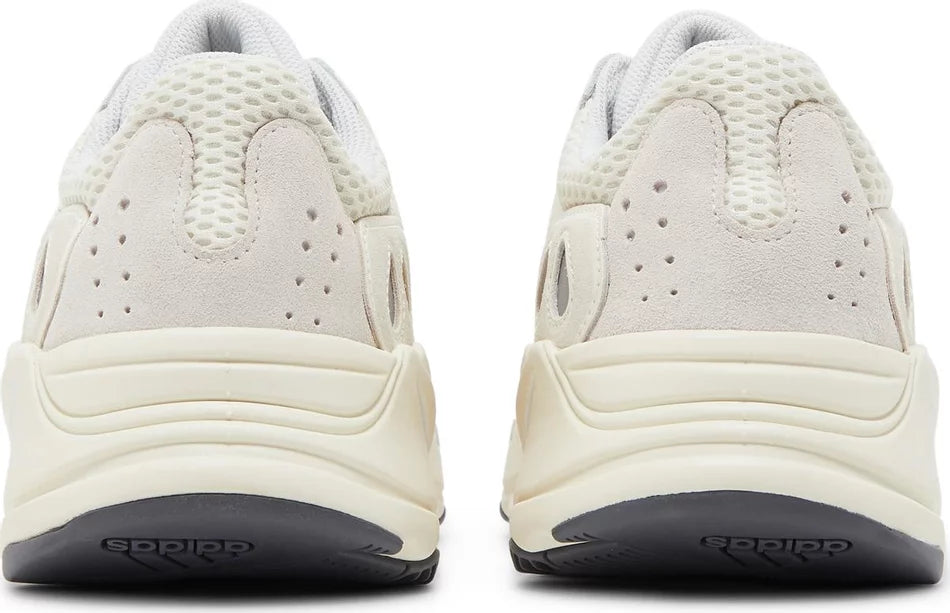 ADIDAS YEEZY BOOST 700 'ANALOG' (Men)