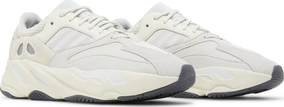 ADIDAS YEEZY BOOST 700 'ANALOG' (Men)